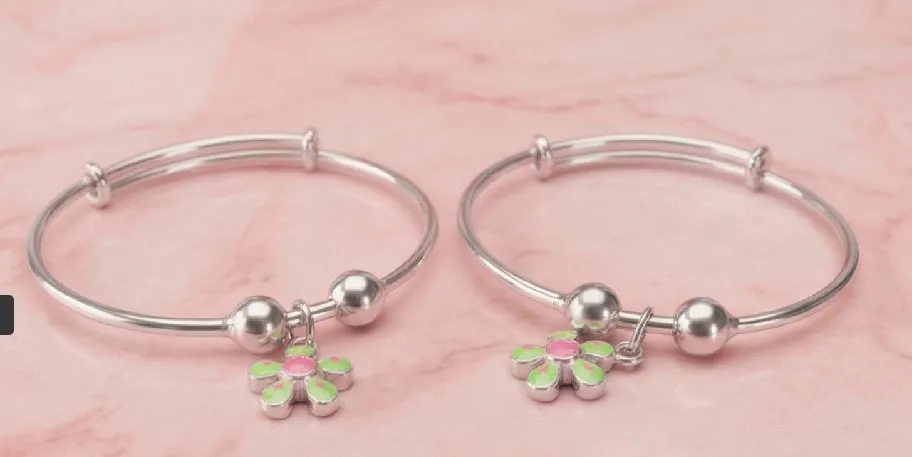 [PSS-BB-100] 925 Silver Kids Adjustable Bangle with Floral Charm